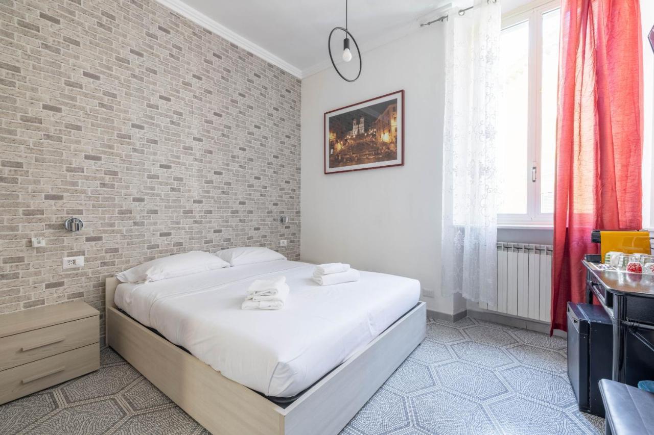 Vg Piazza Navona 5 Stelle Montecitorio Room Рим Экстерьер фото