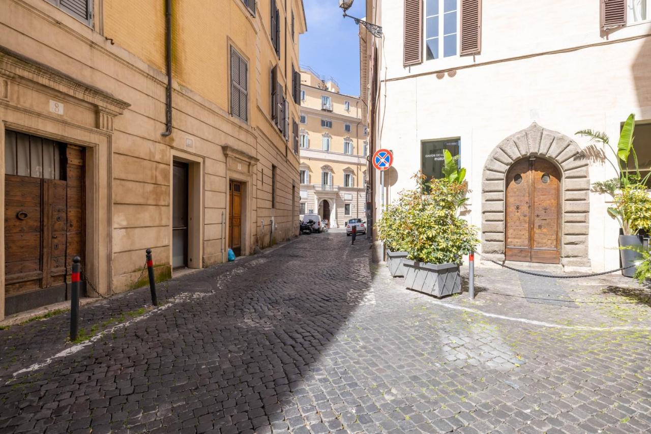 Vg Piazza Navona 5 Stelle Montecitorio Room Рим Экстерьер фото